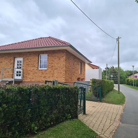 Leuchtturmblick Nahe Kuehlungsborn * Bastorf