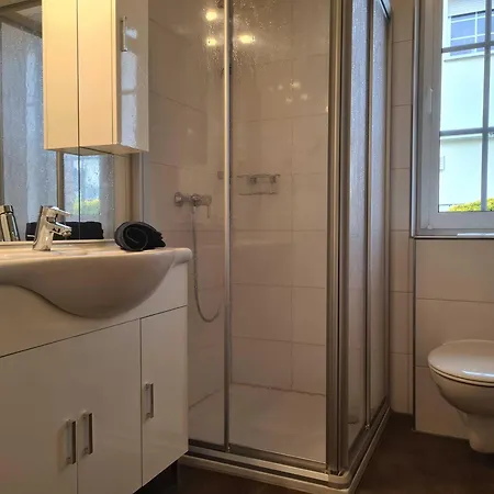 Leuchtturmblick Nahe Kuehlungsborn * Bastorf